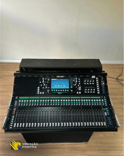 ALLEN&HEATH SQ-7 (2)